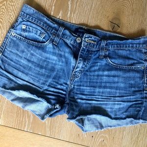Levi Denim Boyfriend Cutoff Shorts, size 5